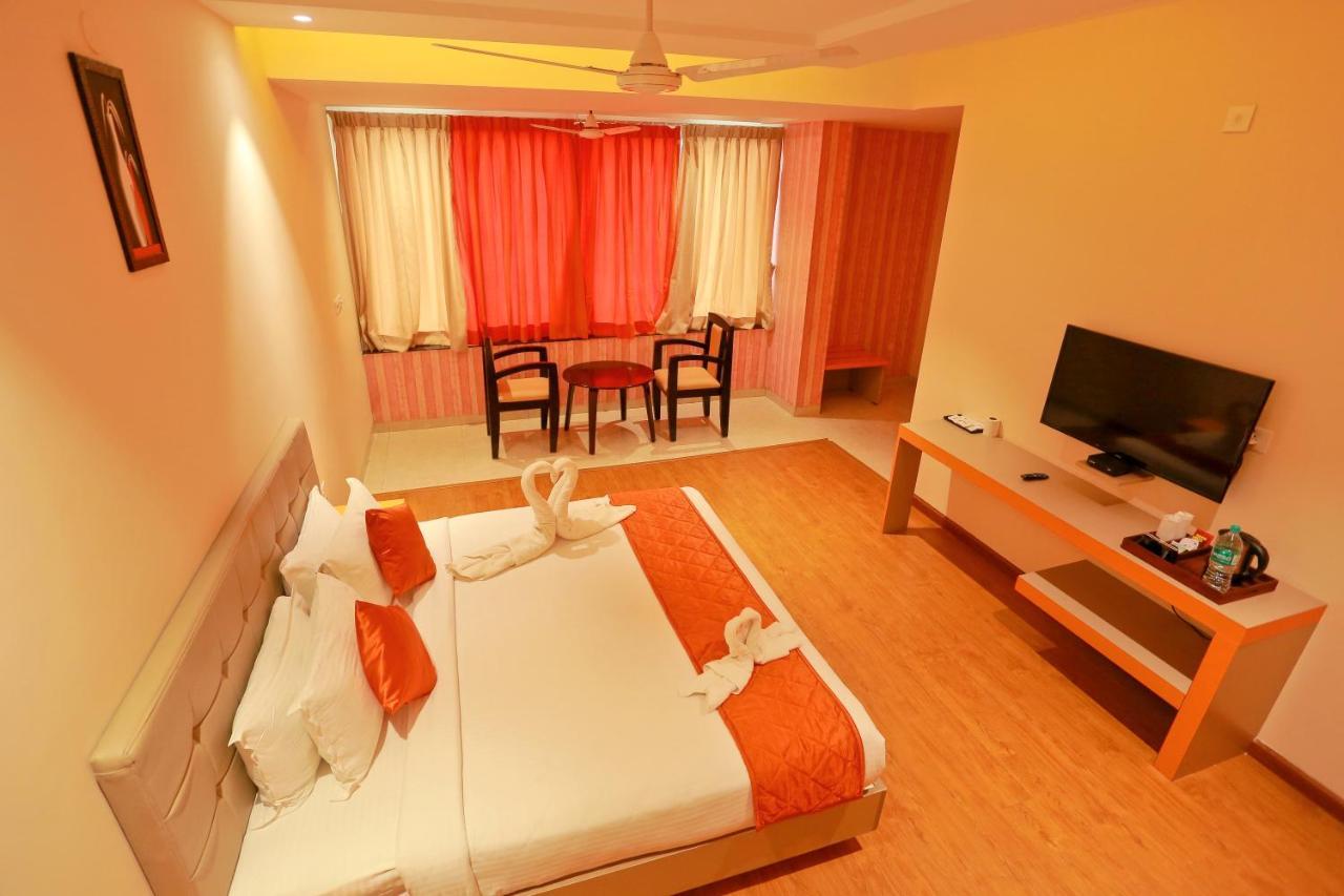 Grand Signature Hotel & Spa Yercaud Ngoại thất bức ảnh