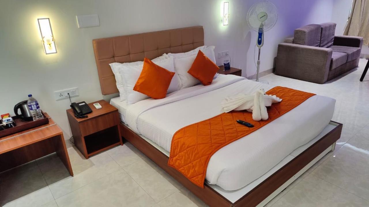 Grand Signature Hotel & Spa Yercaud Ngoại thất bức ảnh